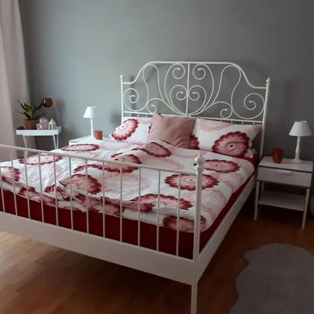 Zum Schuster Apartment Halbe