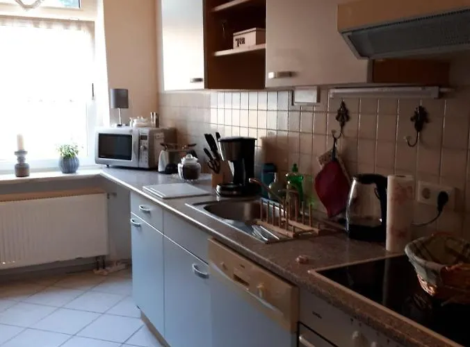 Zum Schuster شقة هالبي