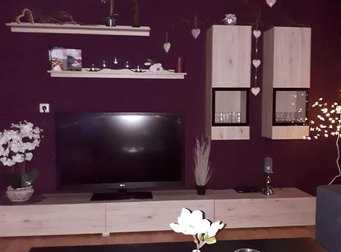 Zum Schuster * هالبي